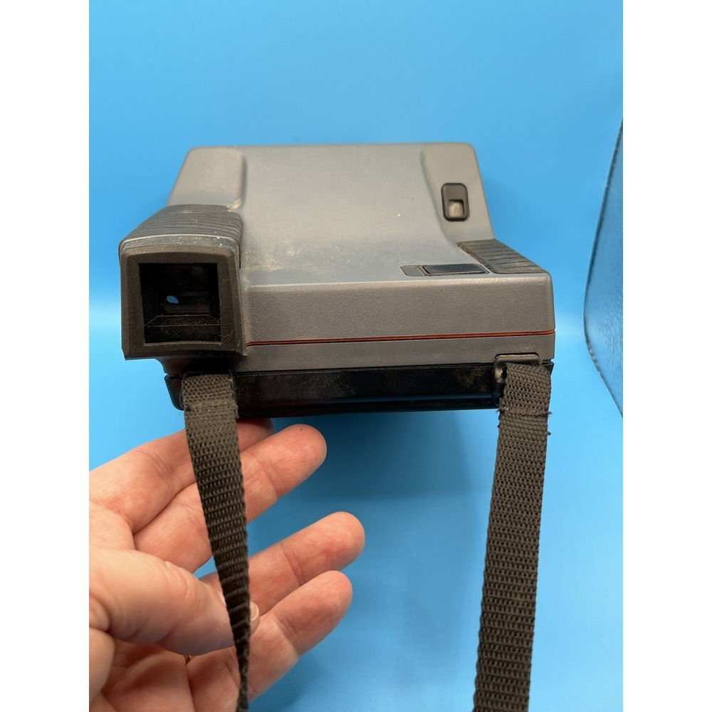 Polaroid 600 Impulse instant Camera System w/Built In Flash/Strap-Not Tested- - Picture 5 of 15